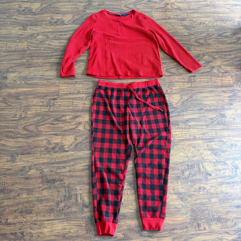 Lands End Red and Black Plaid Pajama Set - Women’s Large
